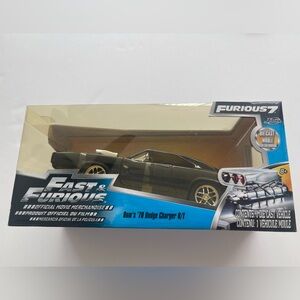 Jada Fast & Furious Dom's 1970 Charger R/T Matte Black 1:24 Diecast Car